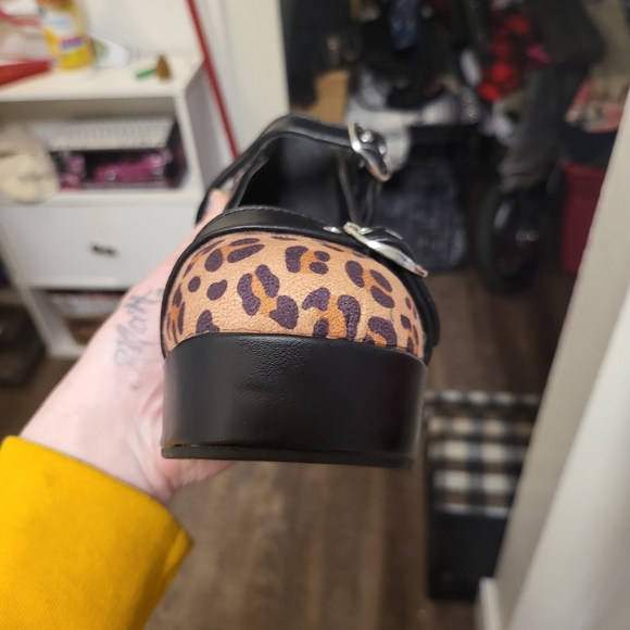 ❤️ T.U.K - ANIMAL PRINT Y2K GRUNGE  PLATFORM SHOES SIZE - 7 - Picture 4 of 11